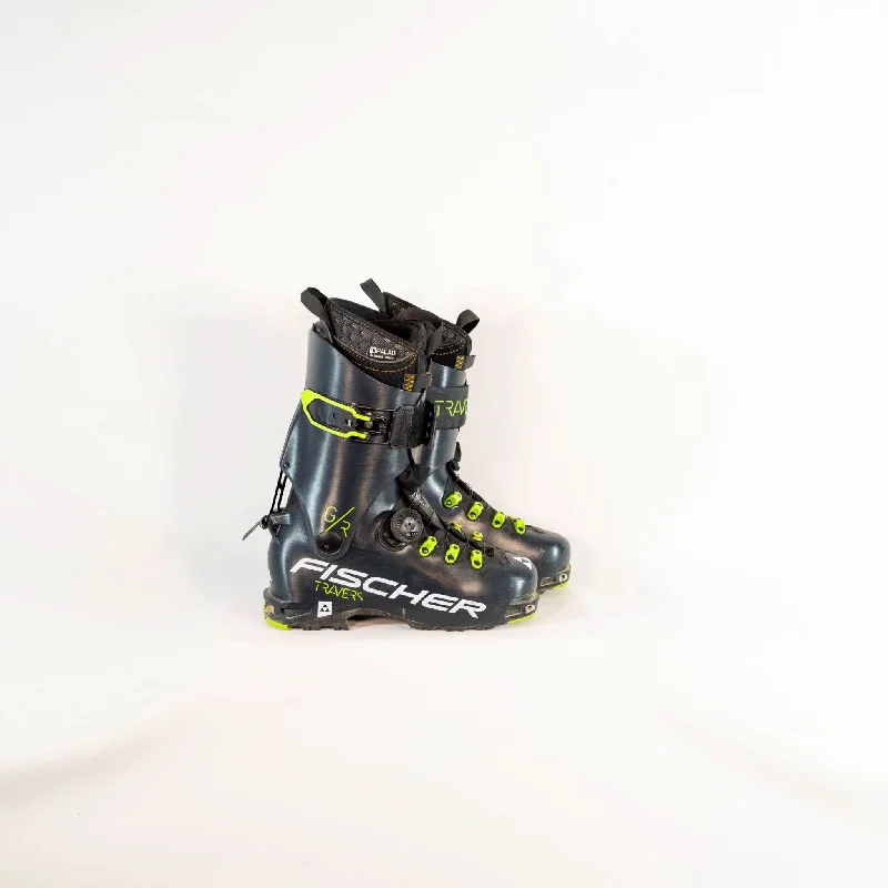 Fischer Travers GR 27.5 Ski Boots (Upgraded Liner)